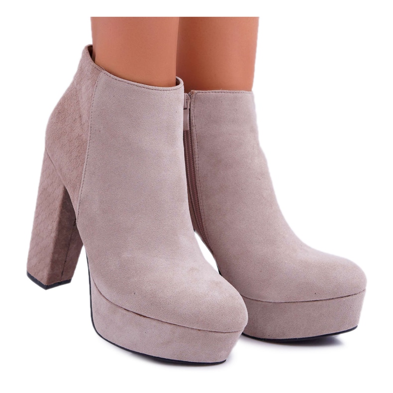 FW1 Naisten saappaat kantapäässä ja Platform Suede Beige Celinne