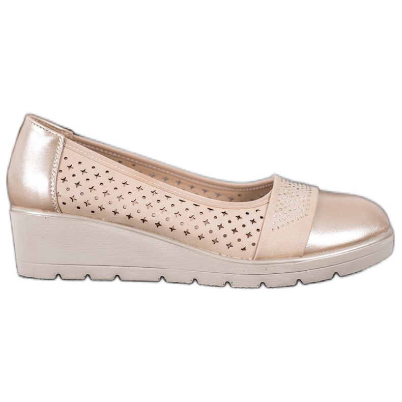 Comer Pumput, joissa on kuutiometriä ruskea keltainen