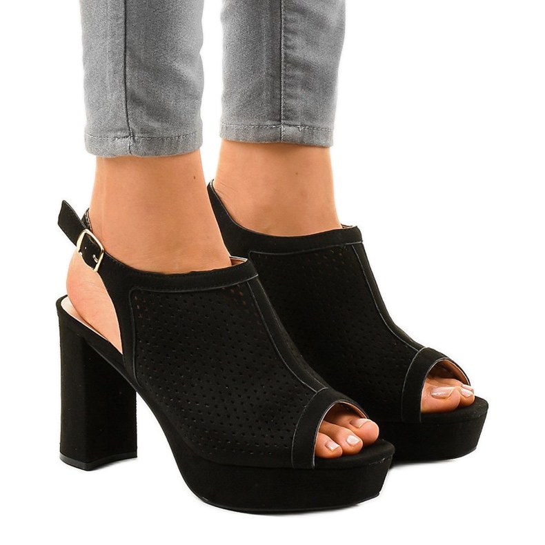 Mustat 9R82 avokorkoiset sandaalit