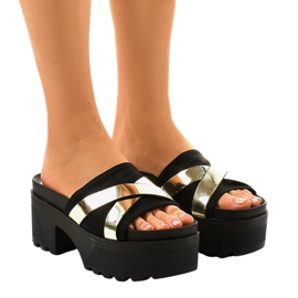 Mustat korkeakorkoiset tossut CL-3A309-42 keltainen