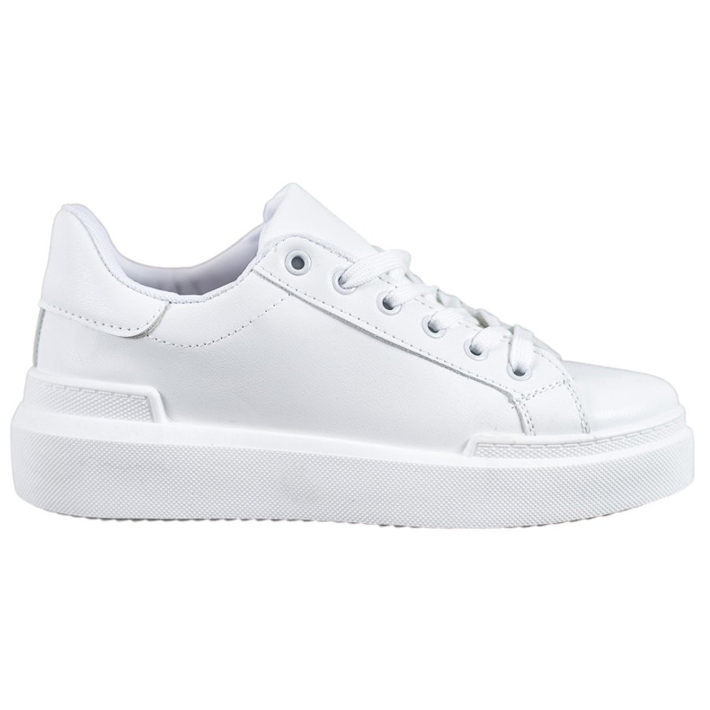 Renda Valkoiset lenkkarit lavalla valkoinen