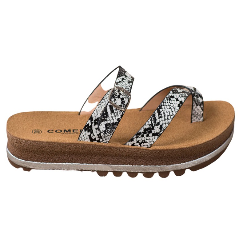 Comer Tossut muotialustalla monivärinen