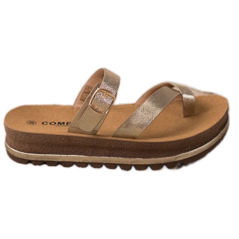 Comer Tossut muotialustalla keltainen