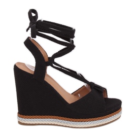 Musta GP07 Musta kiilamaiset sandaalit