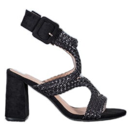 SHELOVET Punotut sandaalit baarissa musta