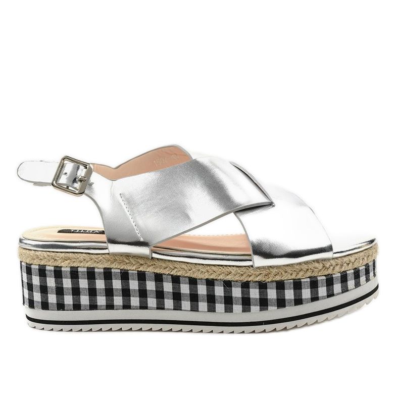 Hopeiset sandaalit alustalla 1507-40 harmaa