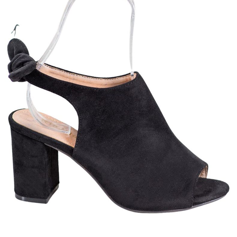 SHELOVET Korkeakorkoiset sandaalit musta