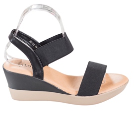 Clowse Kevyt Slip-On sandaalit musta