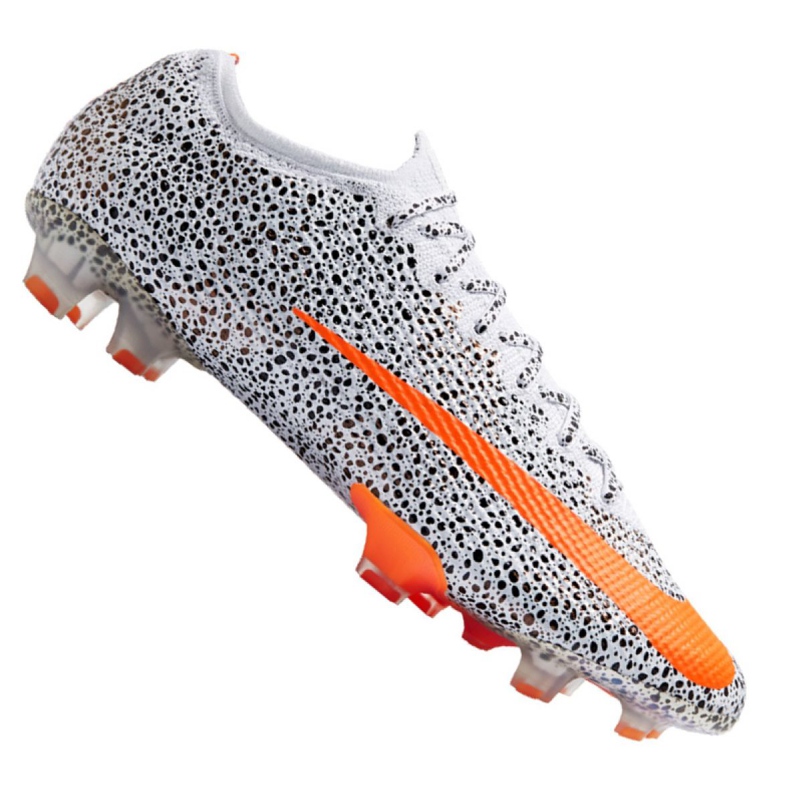 Nike Vapor 13 Elite CR7 Fg M CV3170-180 jalkapallokengät monivärinen harmaa