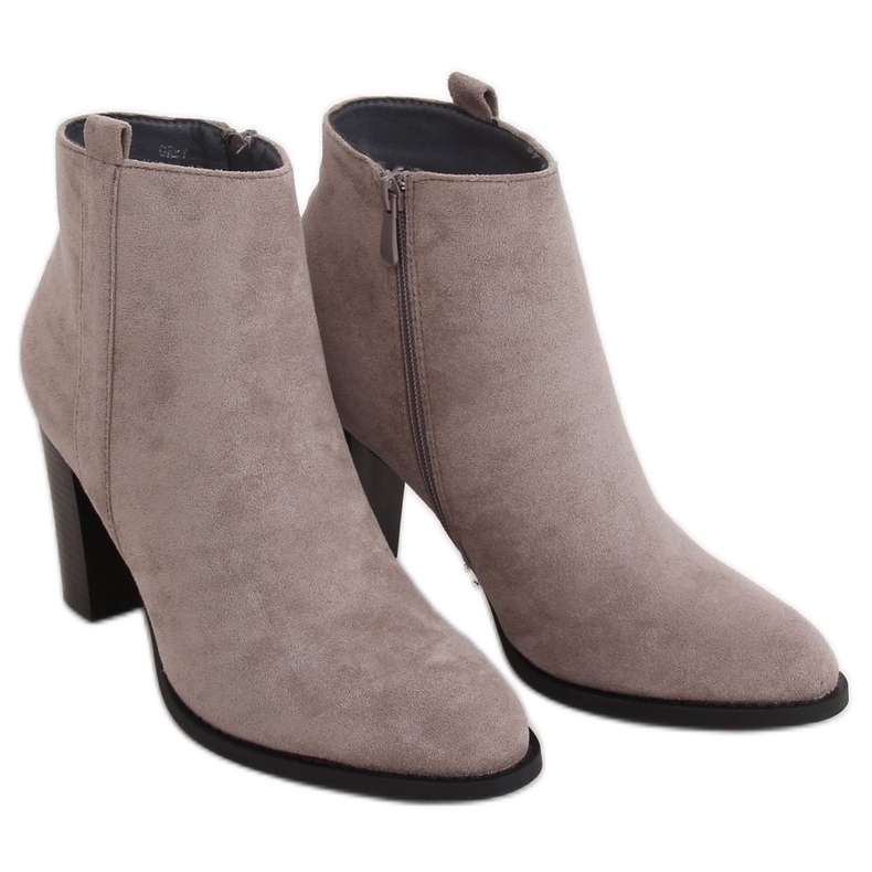 Klassiset harmaat korkokengät UK09P Harmaa