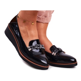 Vinceza Naisten mustat mokkasiinit lakattu Abba -kiilalla