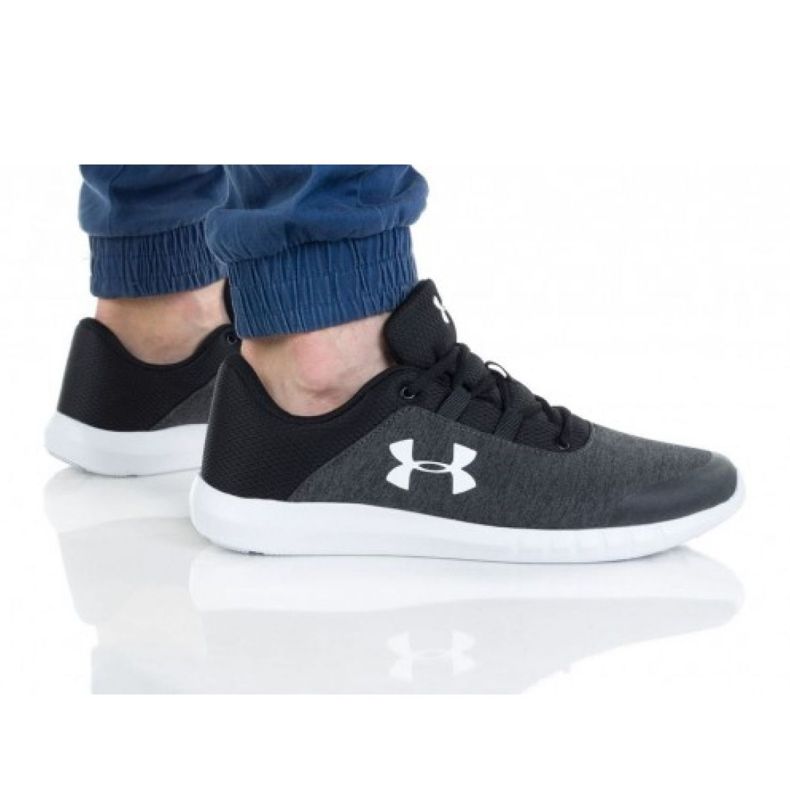 Under Armour Mojo M 3019858-003 Kengät musta harmaa