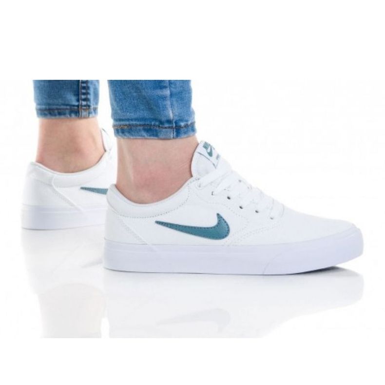 Nike Sb Charge Cnvs (GS) Jr CQ0260-100 valkoinen vaaleanpunainen