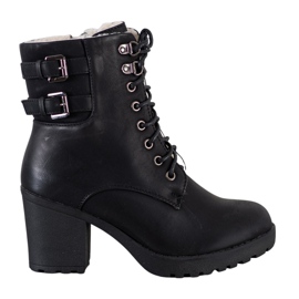 J. Star Sidotut saappaat alustalla musta