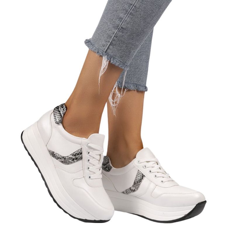 Valkoiset urheilukengät, BK-20 lenkkarit valkoinen