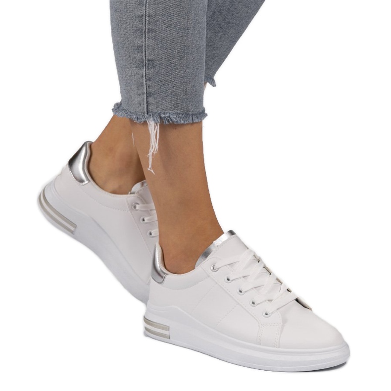 LG20 valkoiset klassiset lenkkarit valkoinen hopea harmaa