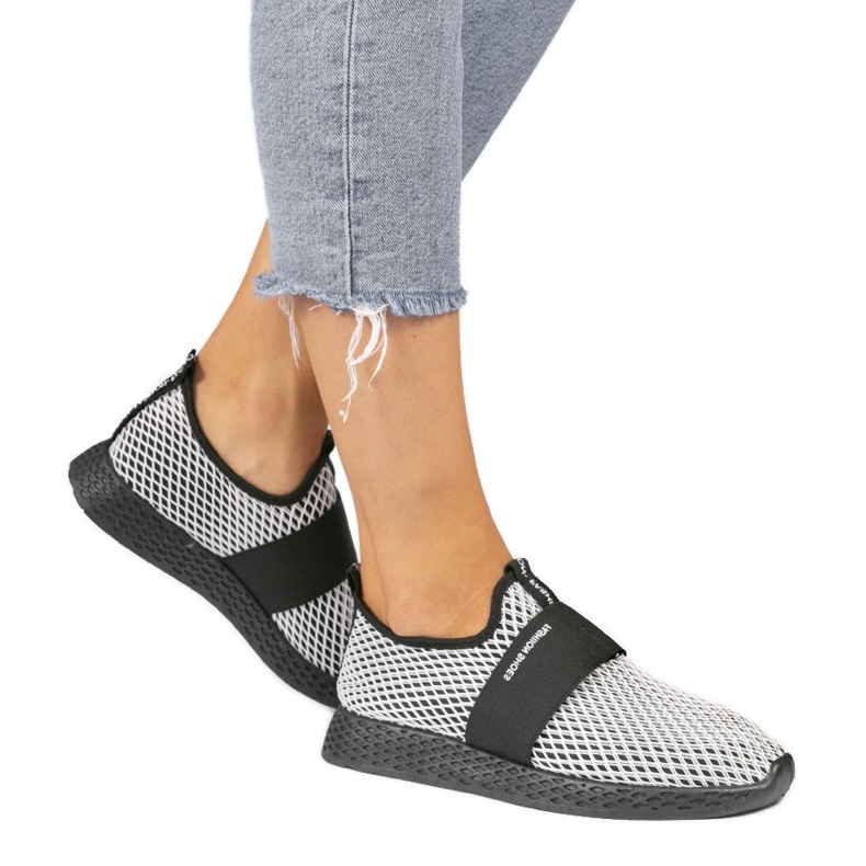 Mustat urheilukengät SJ1972-1