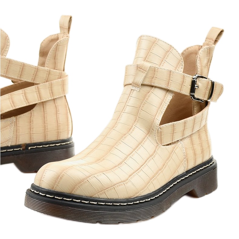 Beige saappaat Nillda -soljella