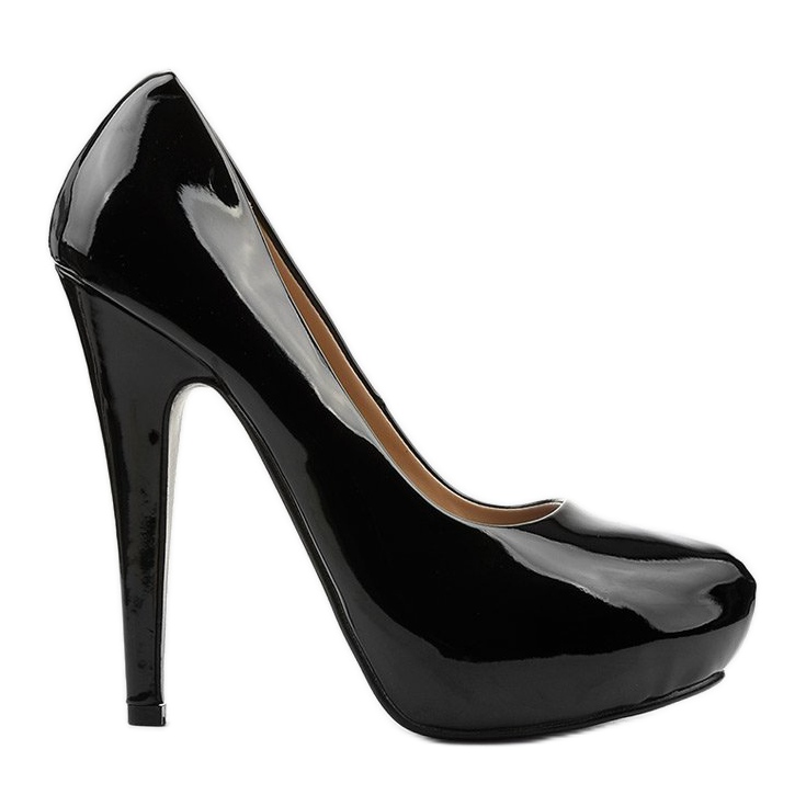 Assalan mustat korkokengät