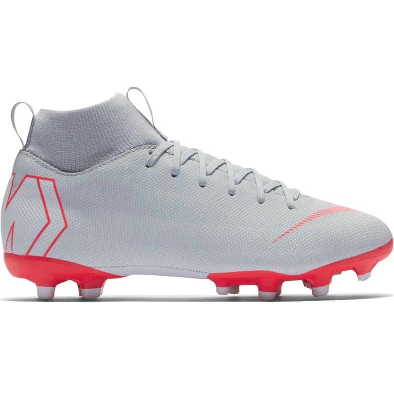Nike Mercurial Superfly 6 Academy Mg Jr AH7337 060 jalkapallokengät harmaa hopea