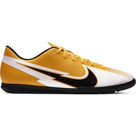 Nike Mercurial Vapor 13 Club Ic AT7997 801 jalkapallokengät oranssi keltainen