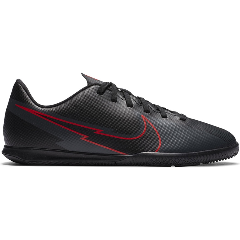 Nike Mercurial Vapor 13 Club Ic Junior AT8169 060 jalkapallokengät musta musta