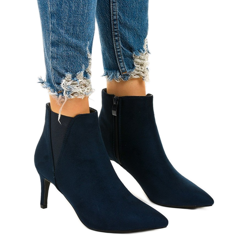 Tummansiniset nilkkurit, joissa Patter -kuminauha laivastonsininen