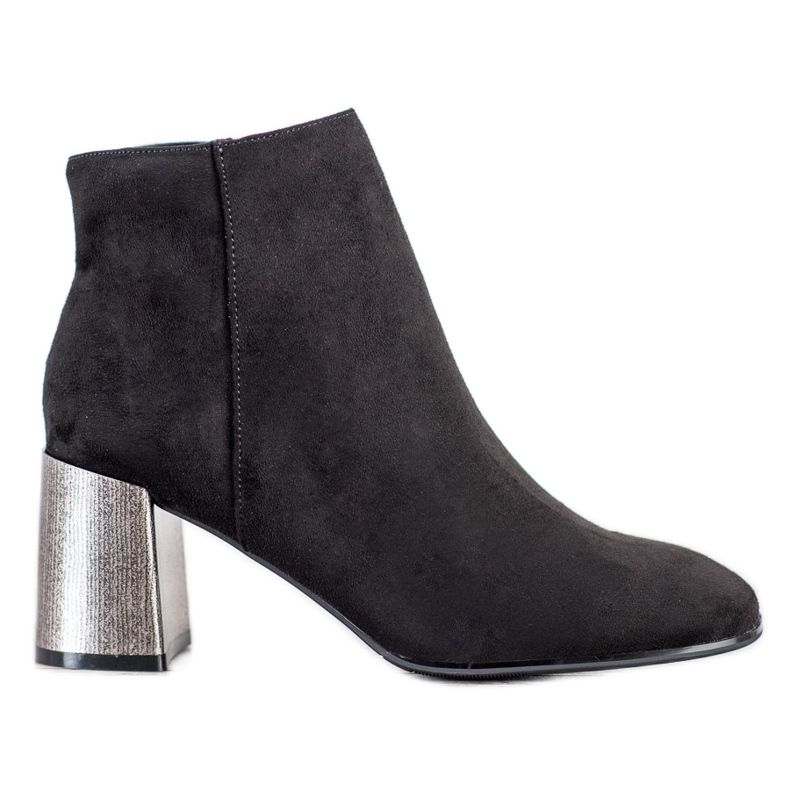 Goodin Nilkkurit koristeellisella kantapäällä musta