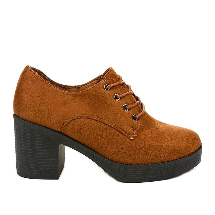 Thelvyn -lohkoon nauhoitetut kamelisaappaat ruskea