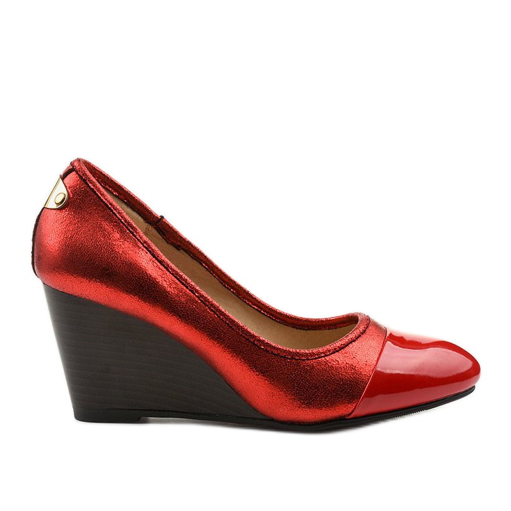 Punaiset pumput Bluehorn -kiilakannassa punainen