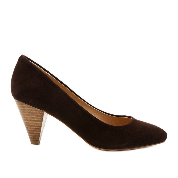 Ruskeat mokkapumput Roseberyn pylväässä