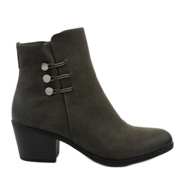 Harmaat mokkanahkaiset nilkkurit Keenshaper -pylväässä