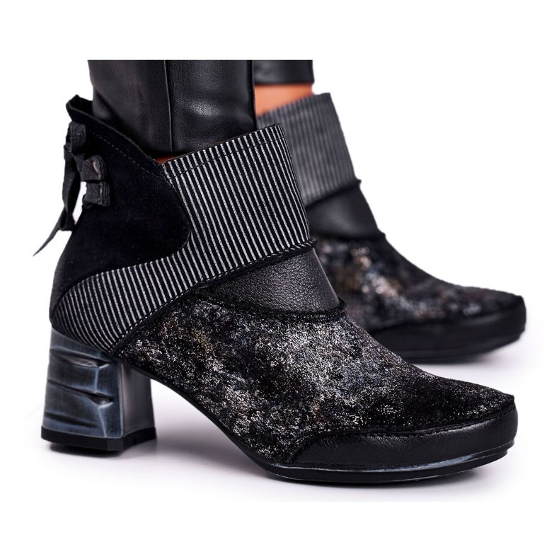 Naisten lämpimät nahkakengät Maciejka laivastonsininen 03790-20