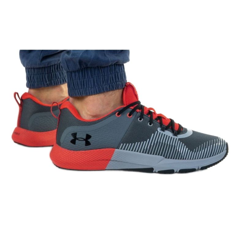 Under Armour Charged Engage M 3022616-105 musta oranssi harmaa
