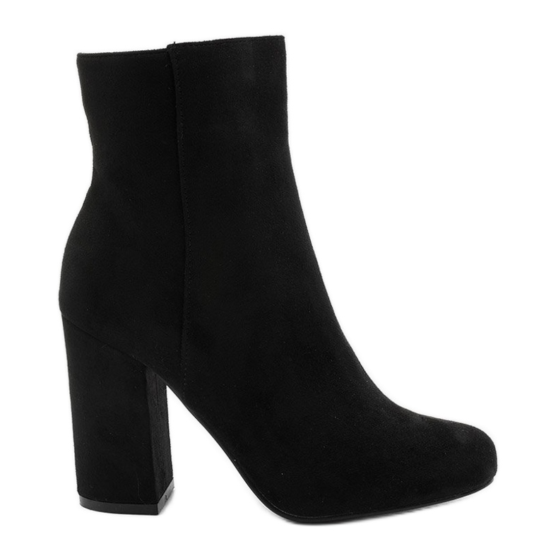 Mustat mokkanahkaiset saappaat Wenonah -postissa