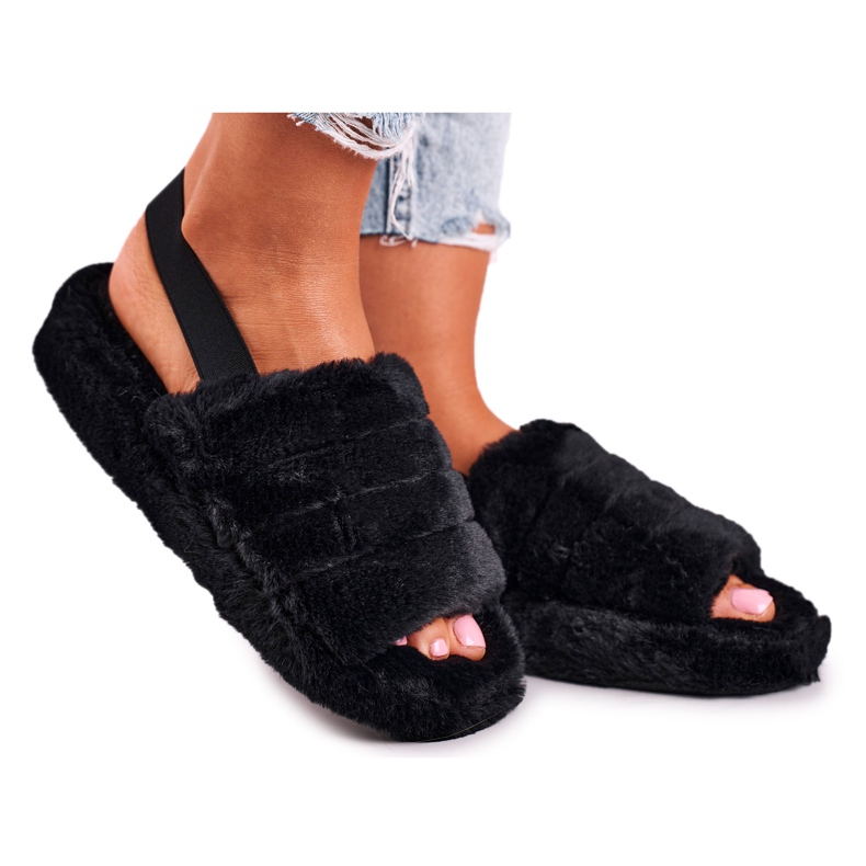 FJ1 Naisten tohvelit turkisalustalla Musta lumihiutale