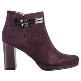 Daszyński Tyylikäs raidallinen saapas punainen monivärinen