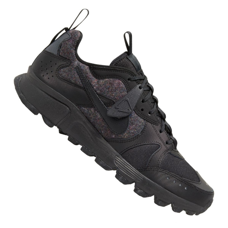 Juoksukengät Nike Atsuma Trail M CQ9178-001 musta harmaa