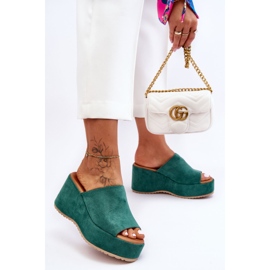 Naisten tossut massiivisella alustalla, vihreä Martina 1