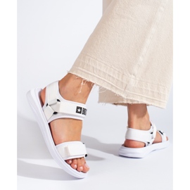 Naisten valkoiset sandaalit Big Star HH274A026 valkoinen 2