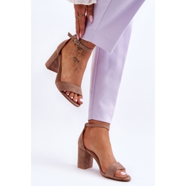 Mokkakorkokengät Sandaalit Tumma beige Madame 2