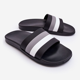 WJ1 Miesten mustat Vision raidalliset tossut 1