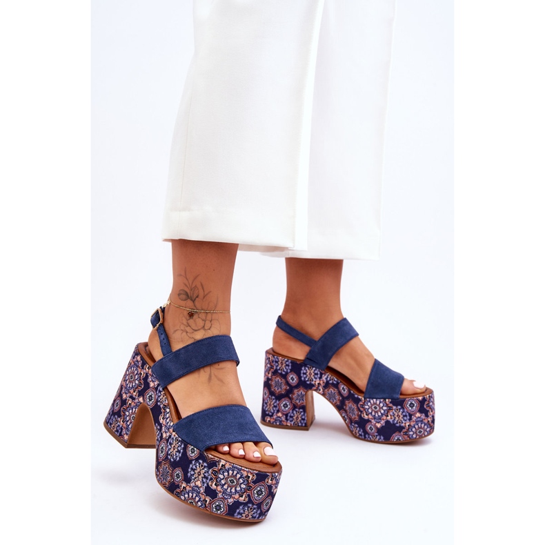 Maciejka nahkaiset korkokengät sandaalit 06089-17 laivastonsininen 1