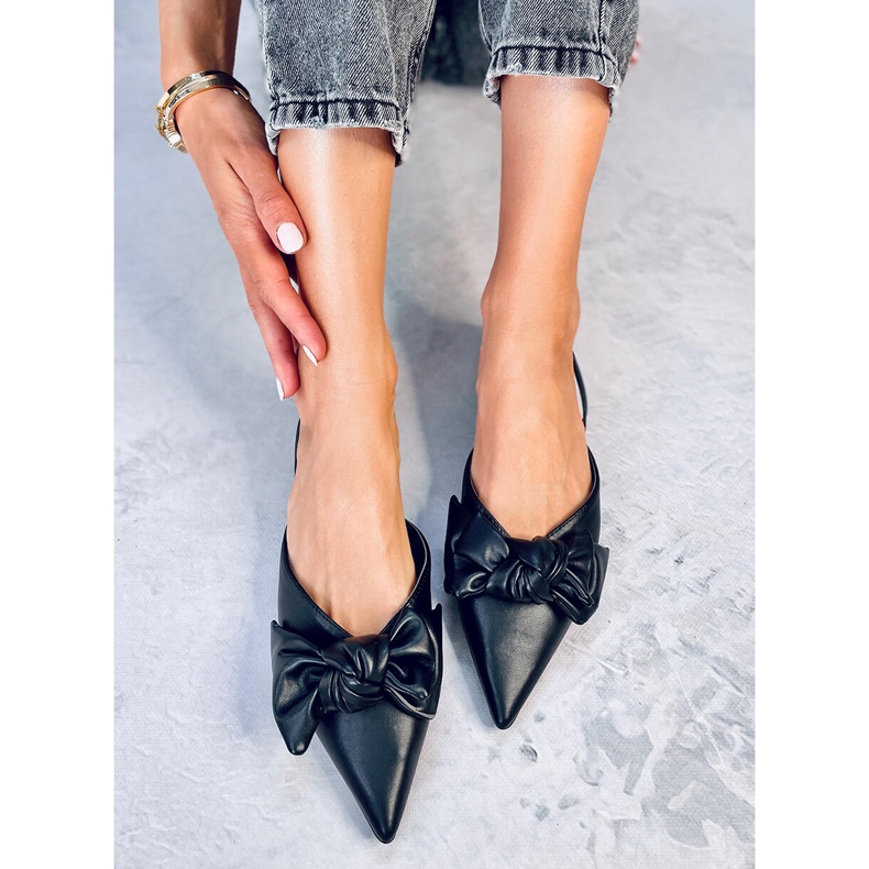 Avokorkoiset balettihousut Loon Black musta 1