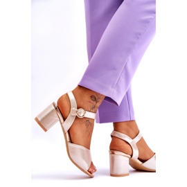 Vinceza Naisten ekosilan sandaalit kultaisella metallisella postilla kultainen 3