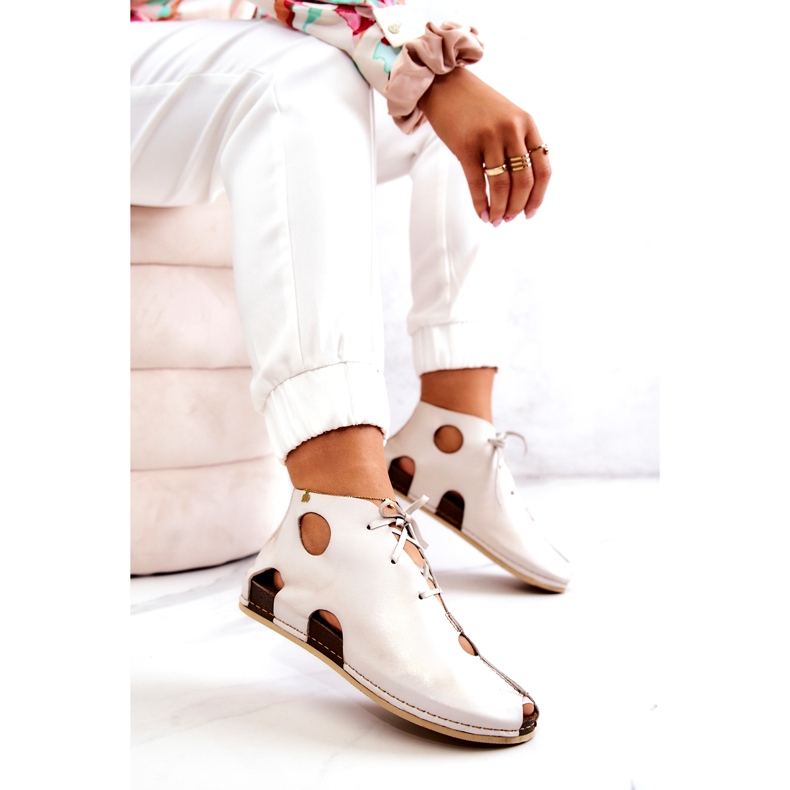 Maciejka 03426-25 Vaaleat nahkasaappaat Vaalea beige 3