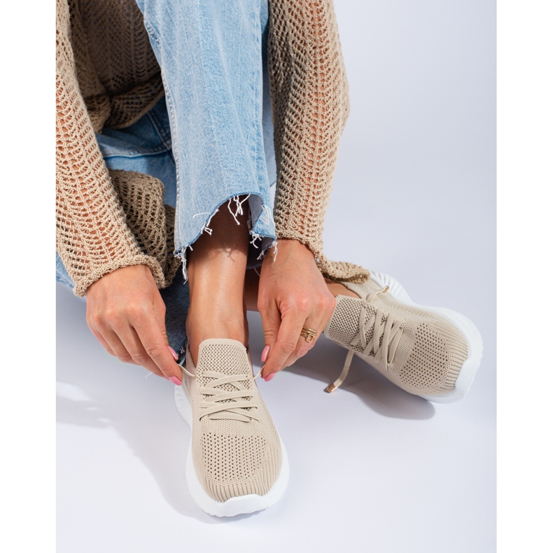 Naisten tekstiiliurheilukengät Shelovet beige 1