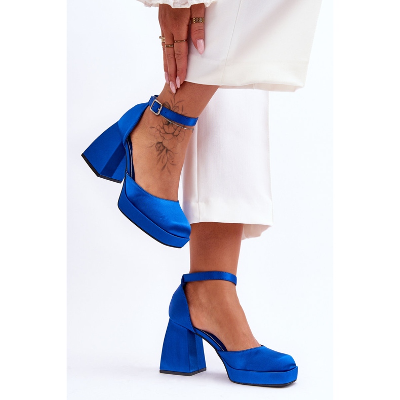 Muodikkaat pumput massiivisissa korkokenkoissa Blue Sandia sininen 2