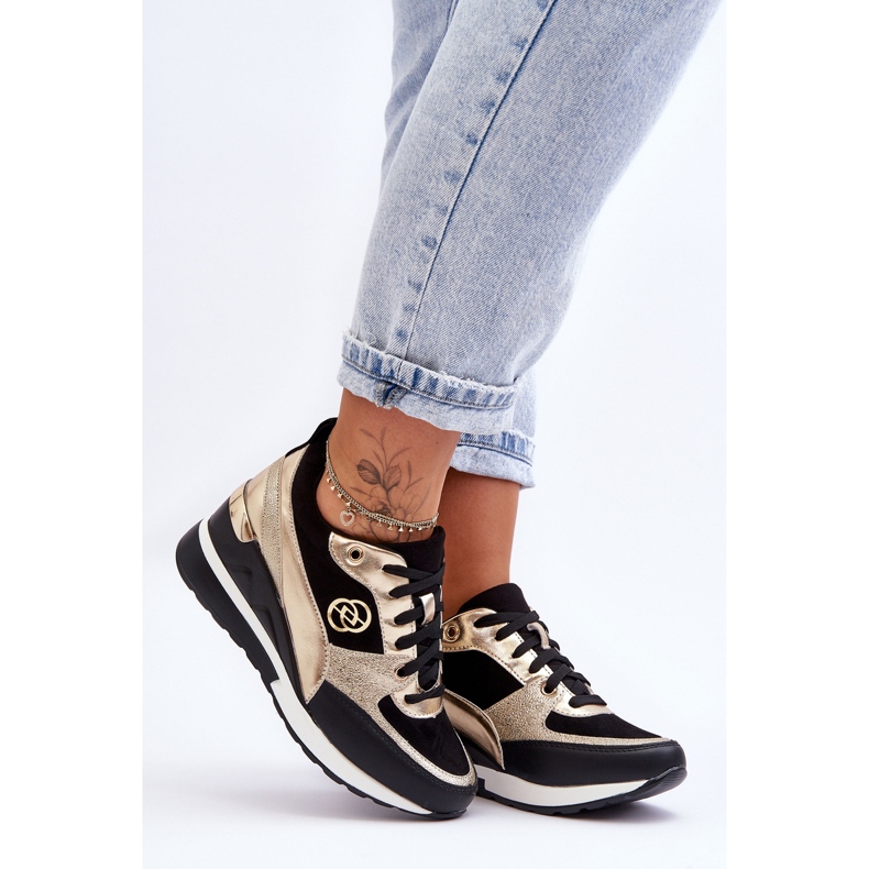 PE1 Naisten nauhalliset lenkkarit, mustat ja kultaiset Genova 1