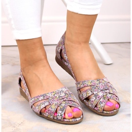 Naisten nahkaiset sandaalit, monivärinen Dolce Pietro FW195 1